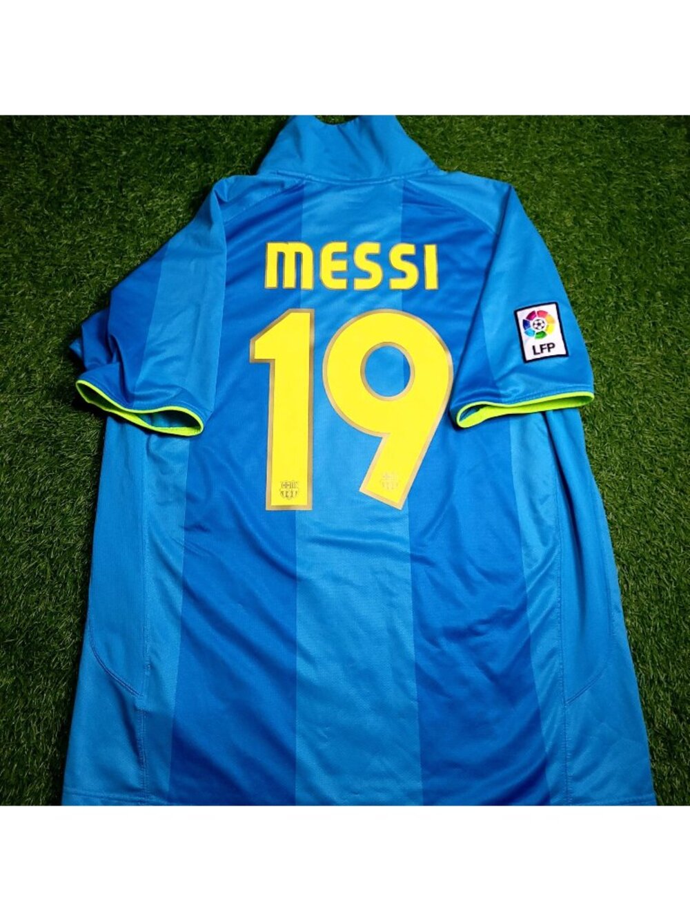 Messi Barcelona Anniversary 2007 2008 Away Soccer Jersey L SKU# 237743-414